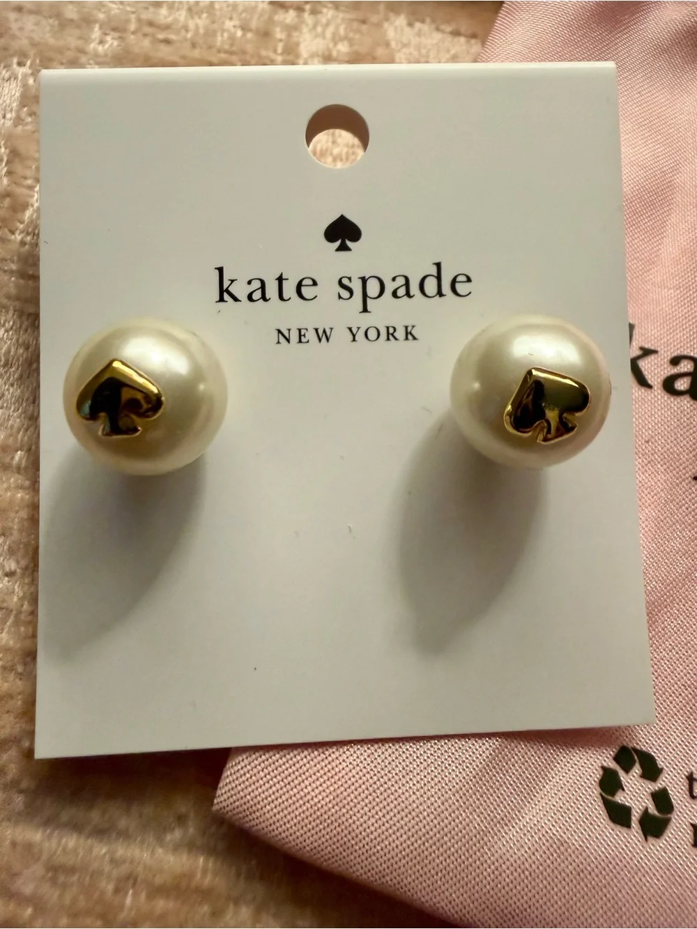 kate spade Pearl Earrings with  Drawstring Pouch